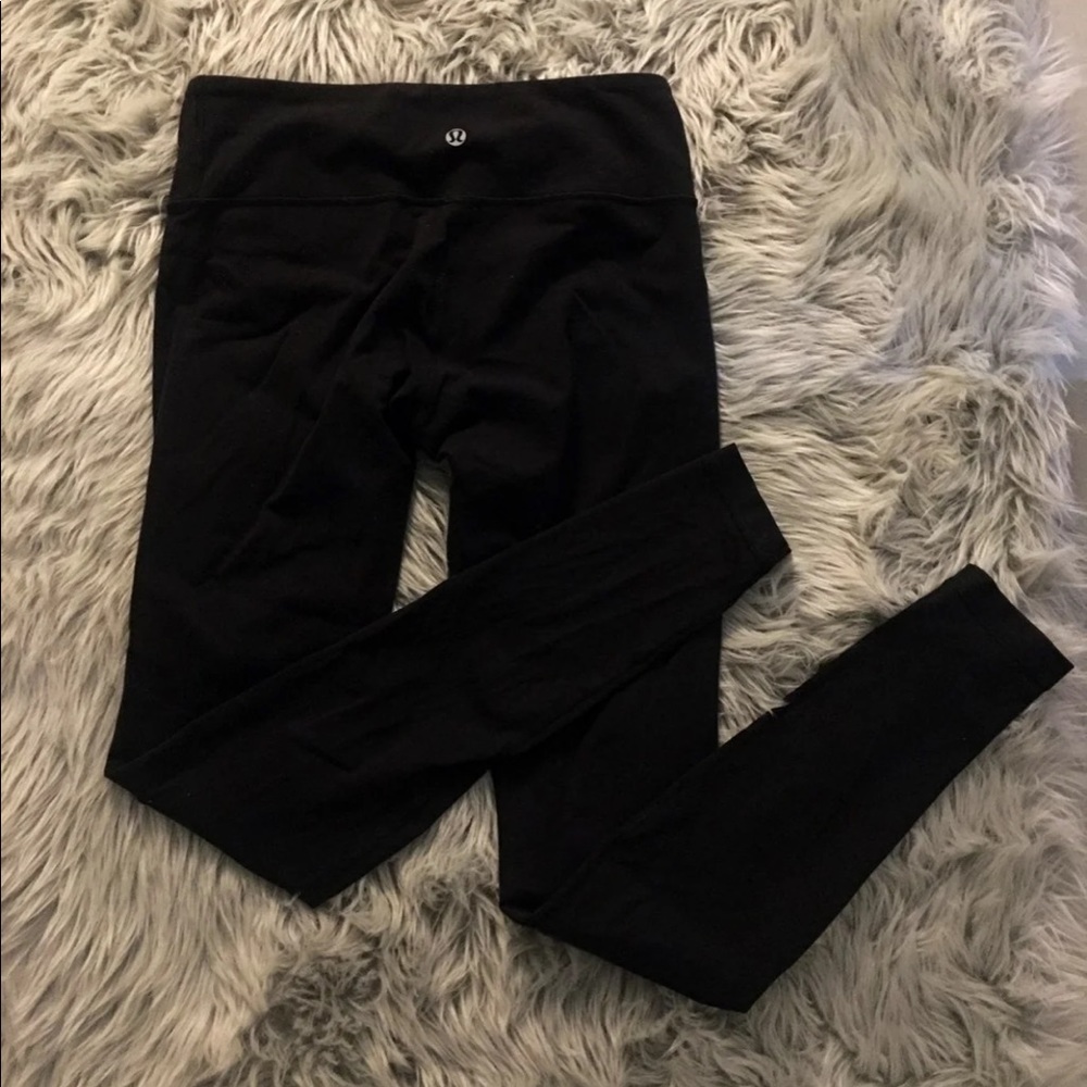 Black lululemon leggings size 6